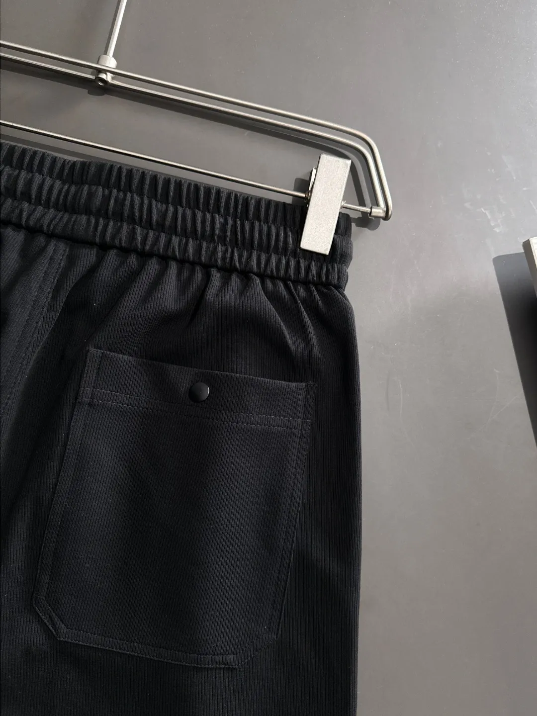 🅿️400 next day shipping Stone Island 2025 spring and summer new elastic band casual pants, thin counter custom fabrics, high breathability and comfort, impeccable details, brand element design concept, reflecting high quality. It feels delicate and soft! It presents a casual cut and the upper body shape is great! Size: M-4XL